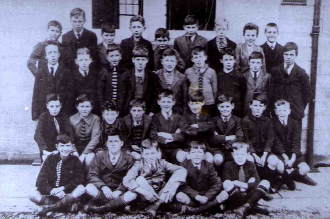 School Pupils in 1915