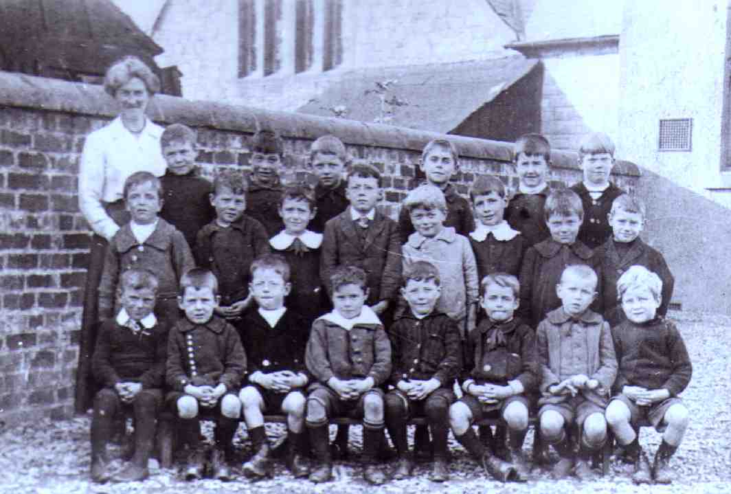 School Pupils in 1918