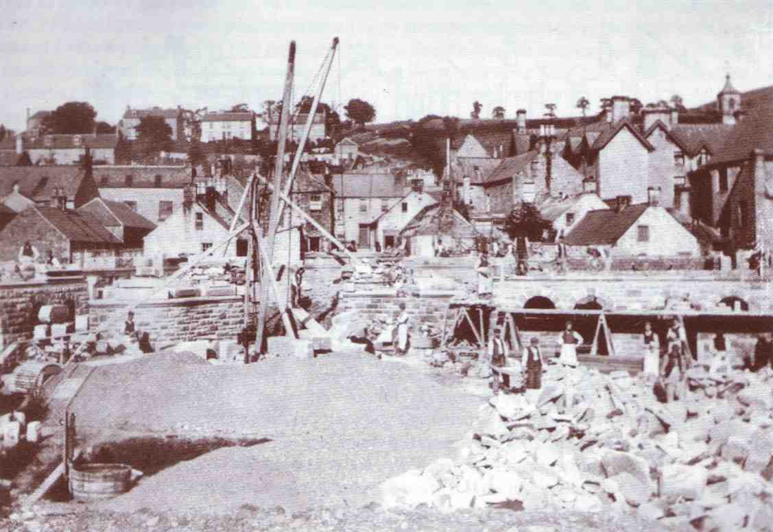 The building of the Thomas Hope Hospital gets underway in 1894
